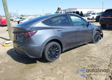2023 Tesla Model Y Awd/Long Range Dual Motor All-Wheel Drive из США, поврежденный, VIN 7SAYGDEE9PA171190